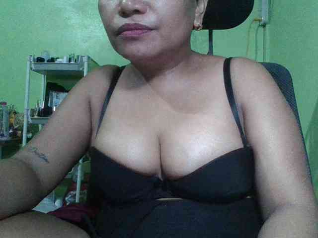 emmannuele webcam
