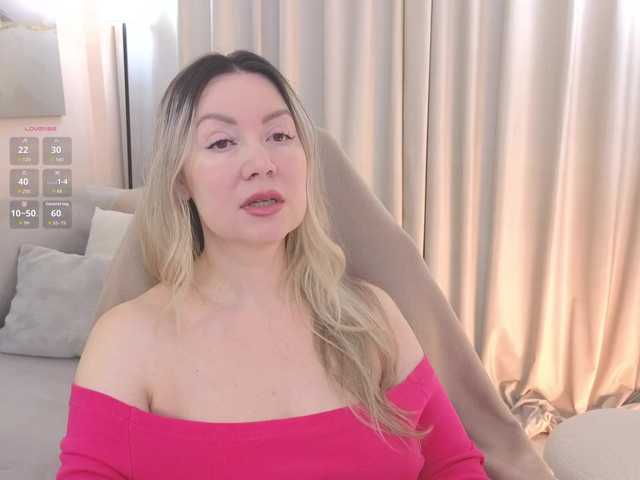 AmieHerry live cam on BongaCams