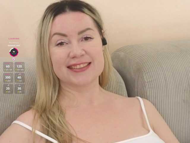 AmieHerry live cam on BongaCams