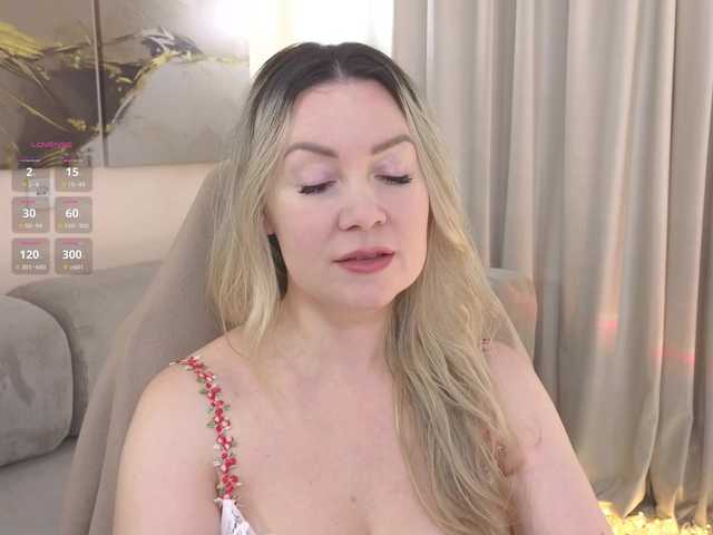 AmieHerry live webcam show