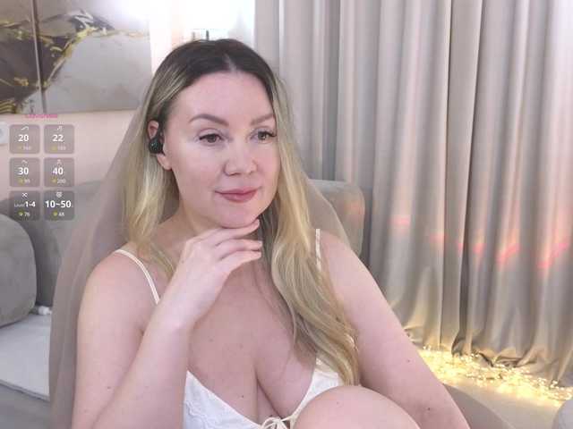 AmieHerry live webcam show