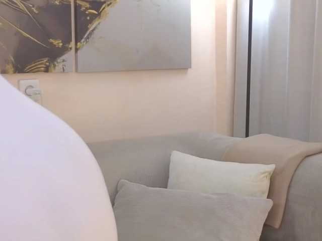 AmieHerry live cam on BongaCams