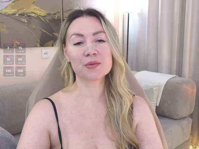 AmieHerry live webcam show