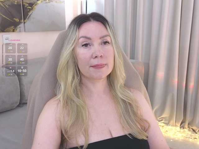 AmieHerry live webcam show