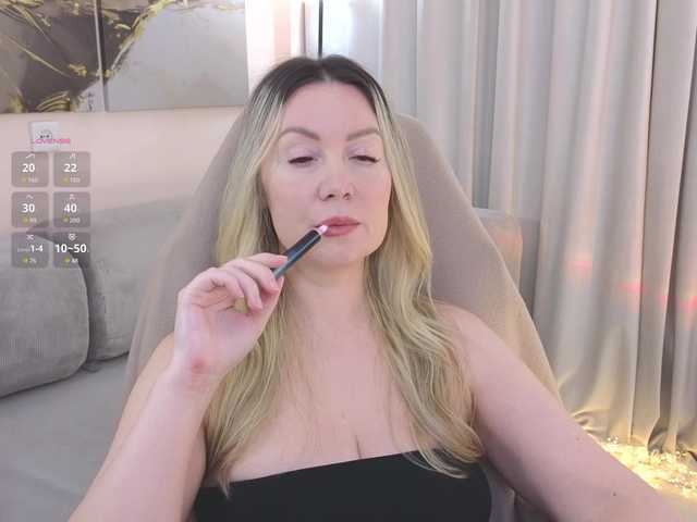 AmieHerry live webcam show