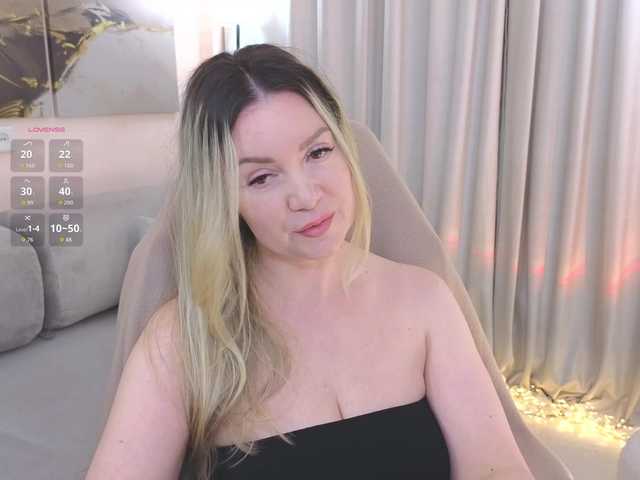 AmieHerry live webcam show