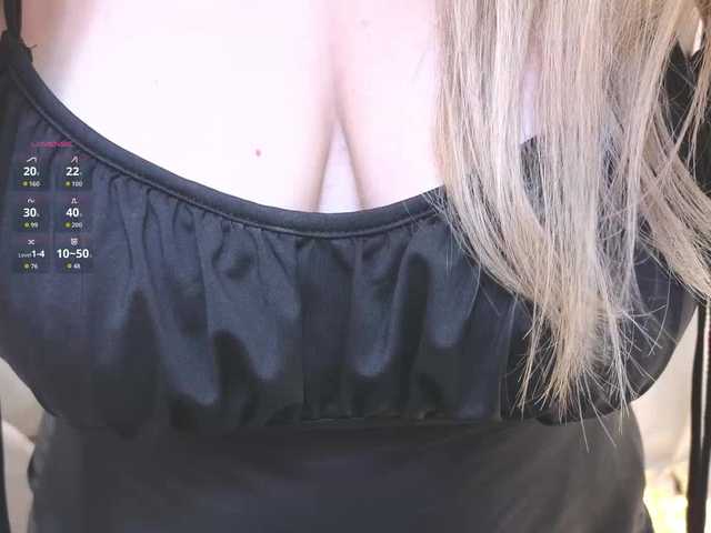 AmieHerry live cam on BongaCams