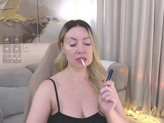 AmieHerry live webcam show