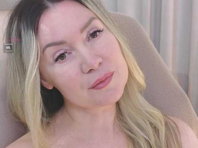 AmieHerry live webcam show