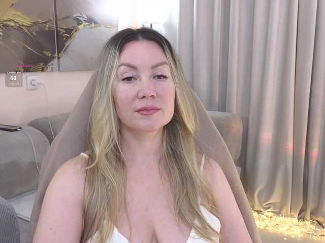 AmieHerry live webcam show