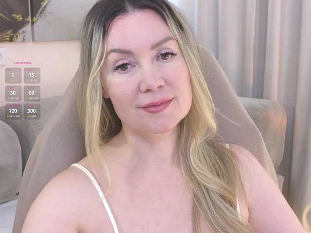 AmieHerry live webcam show