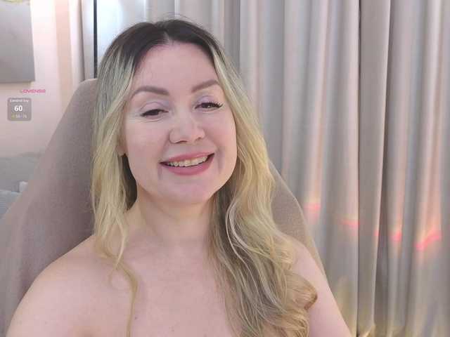 AmieHerry live webcam show