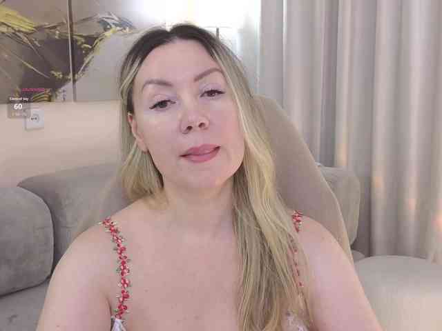 Elya webcam