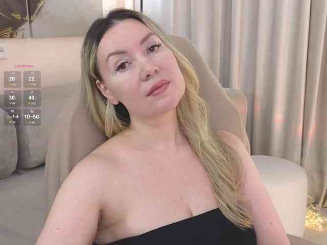 Elya webcam