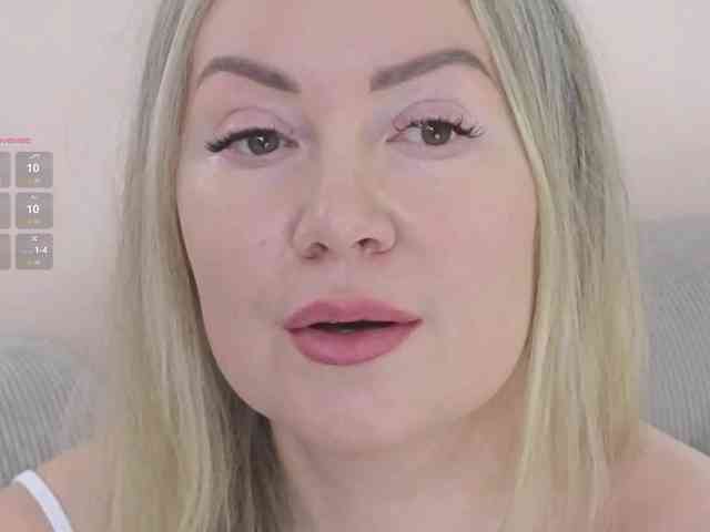 Elya webcam