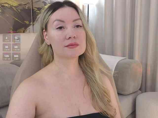 Elya webcam