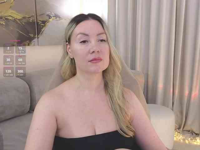 Elya webcam