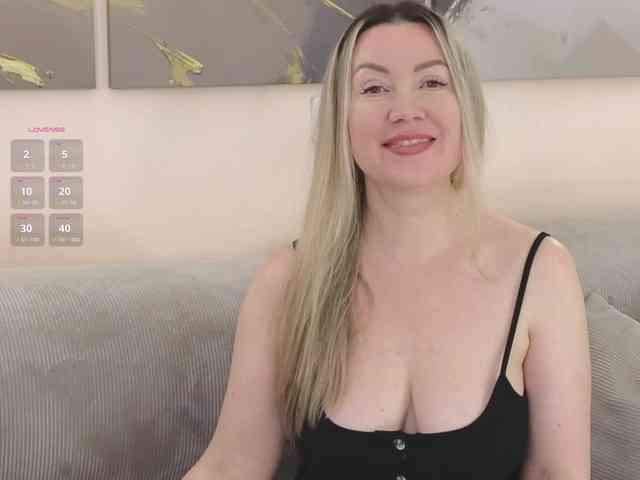 Elya webcam