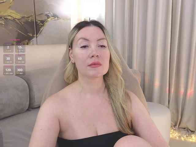 Elya webcam