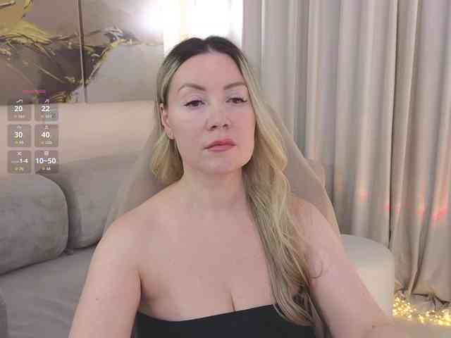 Elya webcam
