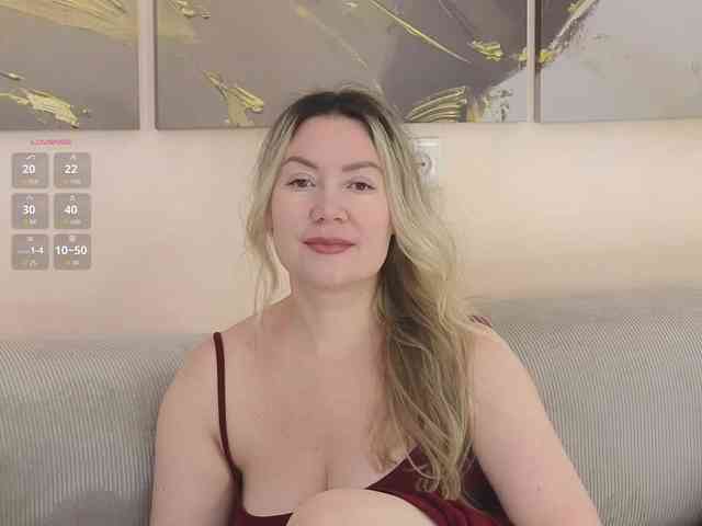 Elya webcam