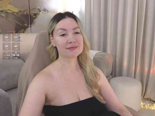 Elya webcam