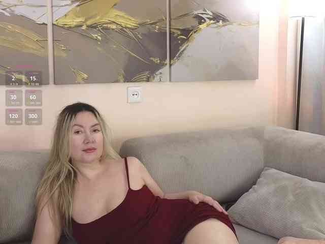 Elya webcam