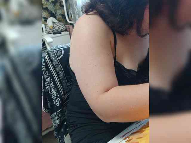 Sweetgirl251 webcam