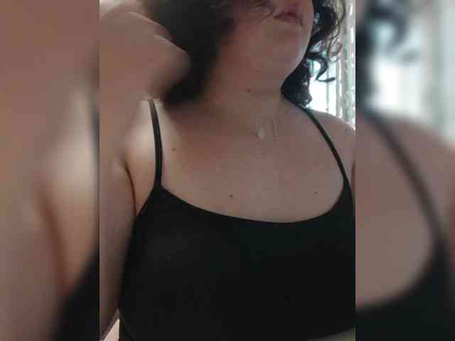 Sweetgirl251 webcam