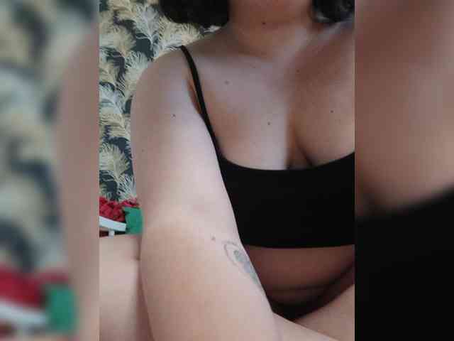 Sweetgirl251 webcam