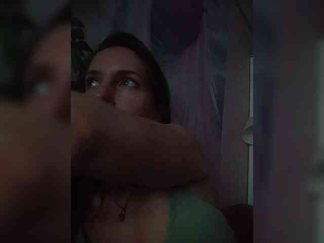 AlexSandi webcam
