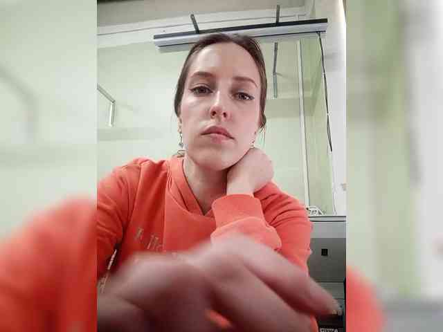 AlexSandi webcam