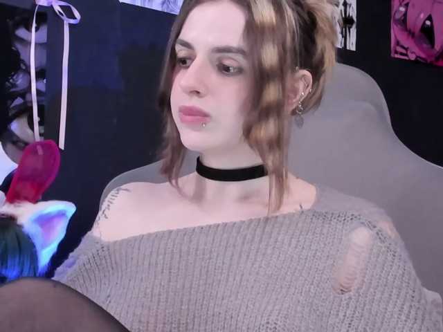 yorogumo live cam on BongaCams
