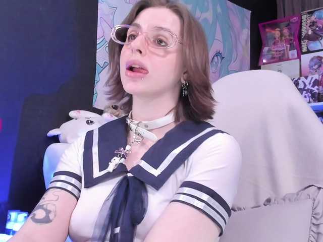 yorogumo's BongaCams show and profile