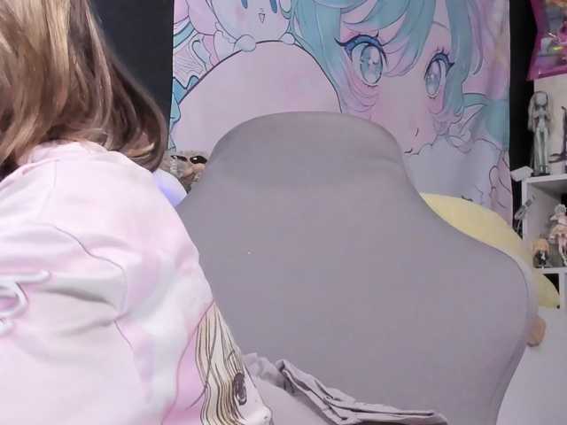 yorogumo live cam on BongaCams