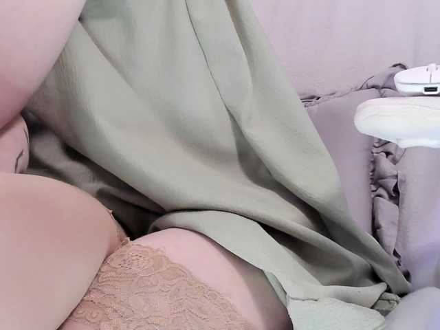 yorogumo live cam on BongaCams