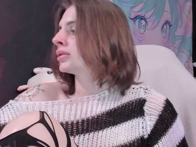 yorogumo live cam on BongaCams