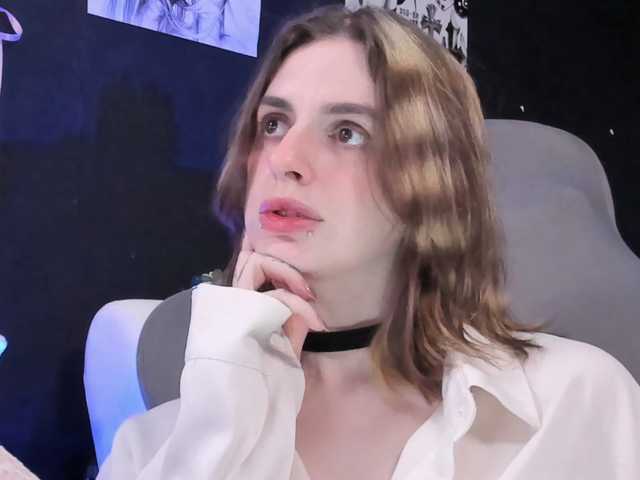 yorogumo live cam on BongaCams