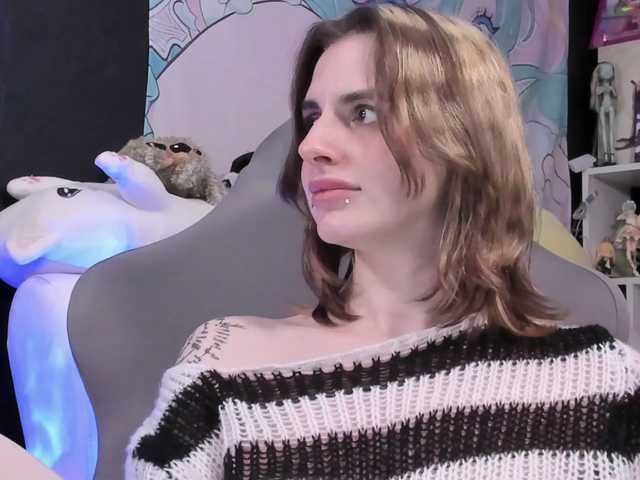 yorogumo live cam on BongaCams