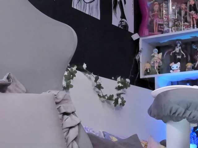 yorogumo live cam on BongaCams