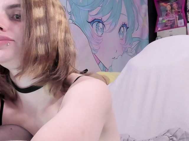 yorogumo live cam on BongaCams