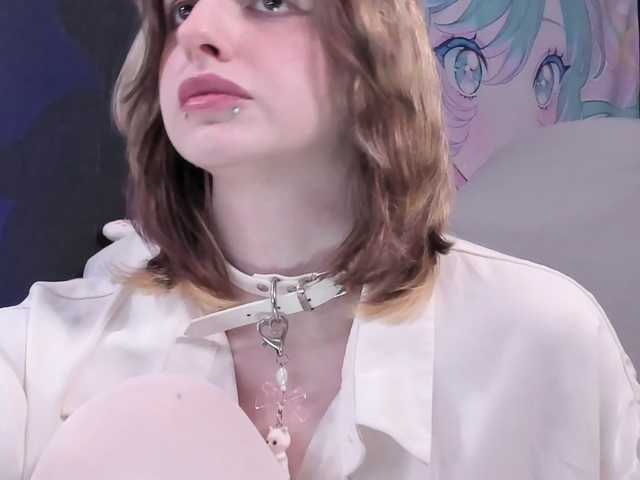 yorogumo live cam on BongaCams