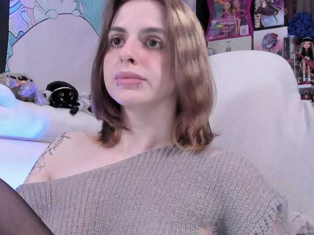 yorogumo live cam on BongaCams