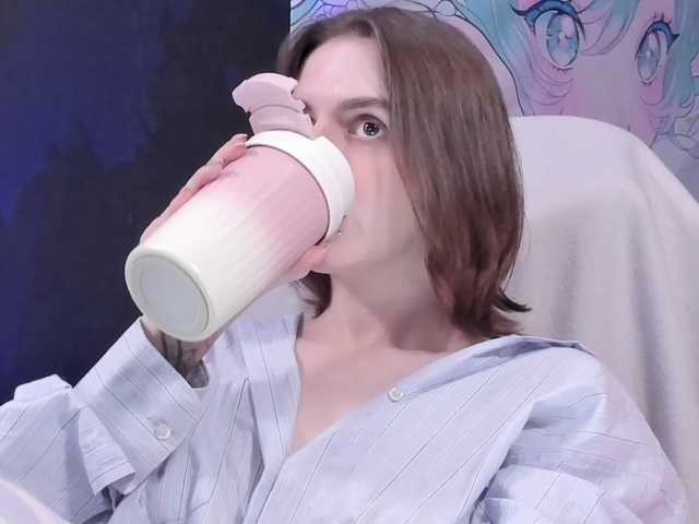 yorogumo live cam on BongaCams