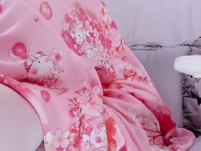 yorogumo live cam on BongaCams