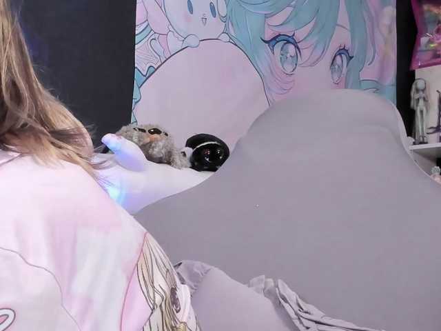 yorogumo live cam on BongaCams