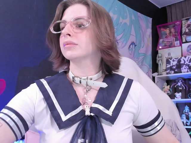 yorogumo's BongaCams show and profile