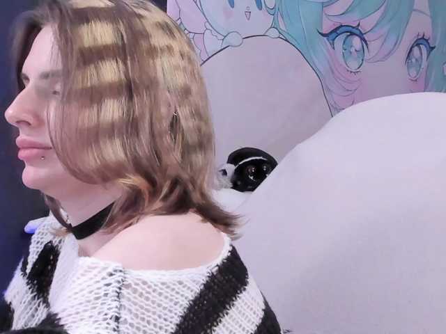 yorogumo live cam on BongaCams