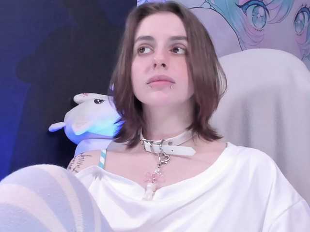 yorogumo live cam on BongaCams
