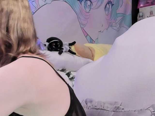 yorogumo live cam on BongaCams
